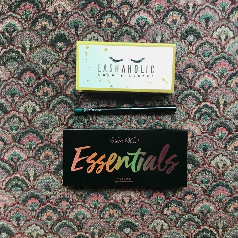 Makeup bundle